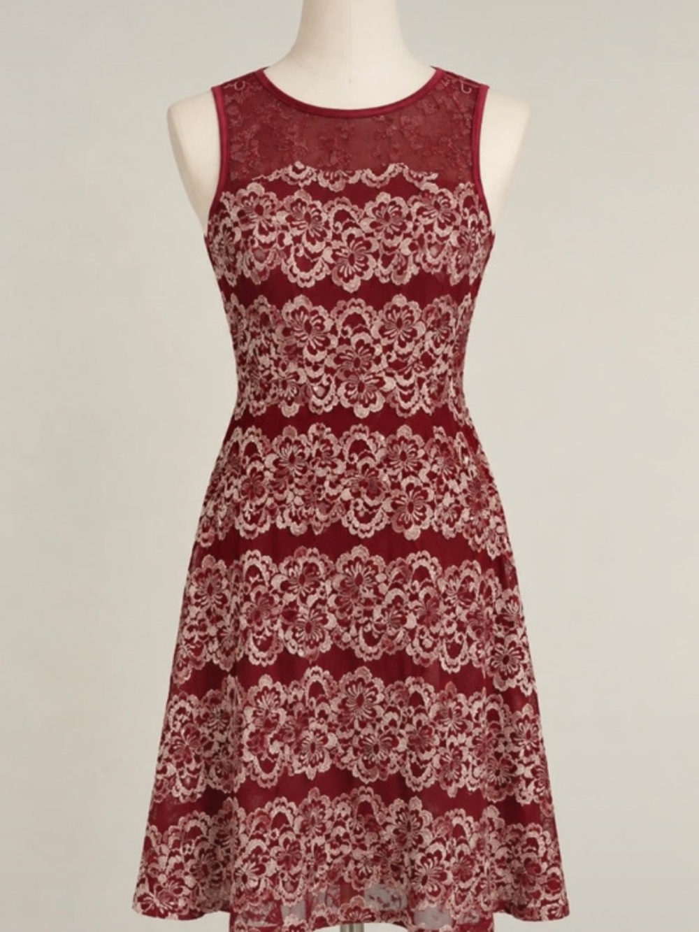 Sleeveless Lace-Trim Midi Dress in Burgundy and Ivory